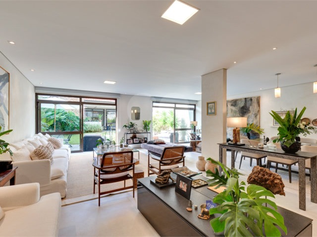 Casa à venda com 3 suítes em Alto da Boa Vista, São Paulo, SP