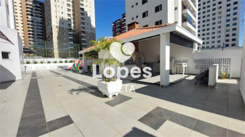 Apartamento à venda com 3 quartos, sendo 1 suíte, em Parque Residencial Aquarius, São José dos Campos, SP