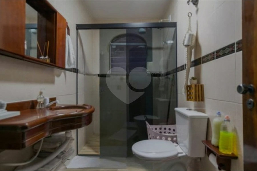 Sobrado à venda com 3 quartos, sendo 1 suíte, em Horto, São Paulo, SP