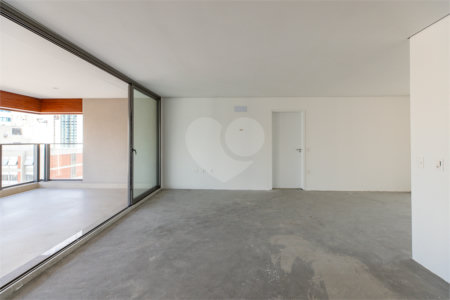Apartamento à venda com 3 suítes em Brooklin Paulista, São Paulo, SP