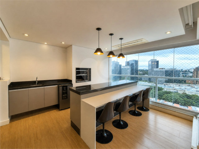Apartamento à venda com 4 quartos, sendo 3 suítes,  em Chácara Santo Antônio (zona Sul), São Paulo, SP
