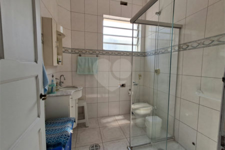 Casa à venda com 3 quartos em Água Branca, São Paulo, SP