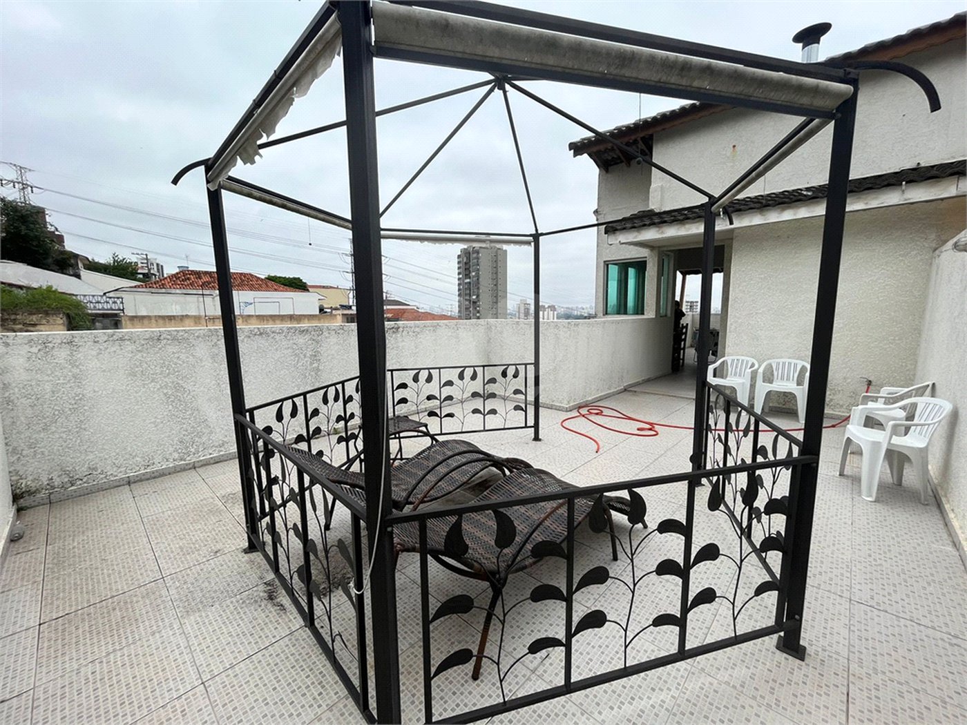 Sobrado à venda com 3 suítes em Vila Guilherme, São Paulo, SP