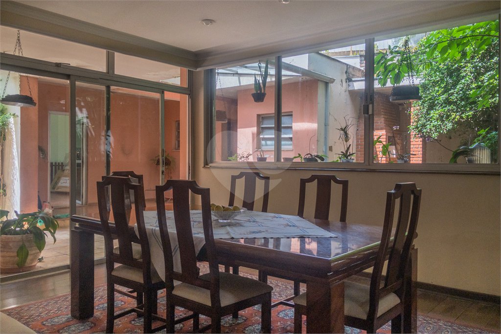 Casa à venda com 3 quartos, sendo 2 suítes, em Granja Julieta, São Paulo, SP