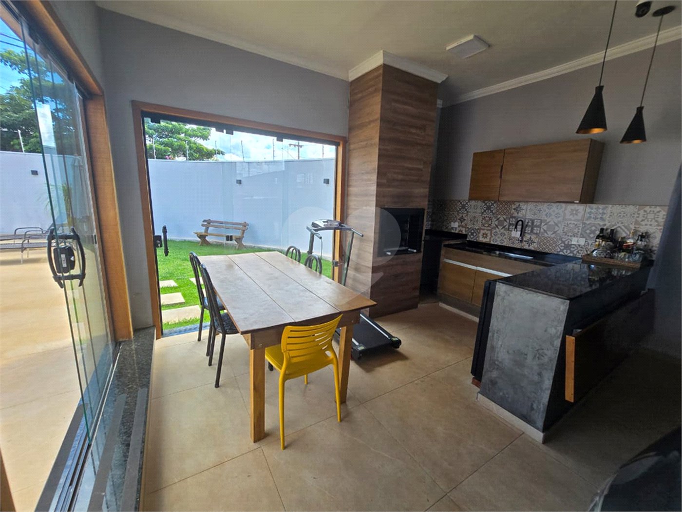 Casa à venda com 3 quartos, sendo 1 suíte,  em Portal dos Pinheiros II, Itapetininga, SP