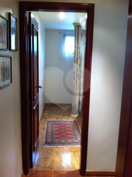 Apartamento à venda com 4 suítes em Real Parque, São Paulo, SP