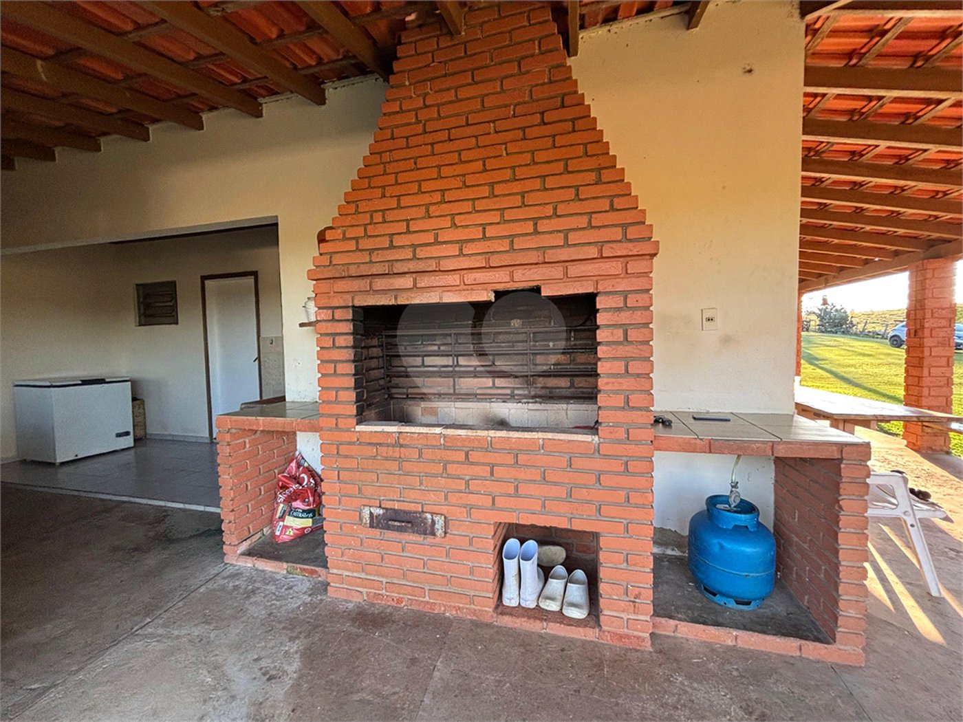 Sítio à venda com 3 quartos, sendo 1 suíte,  em Canta Galo, Itapetininga, SP