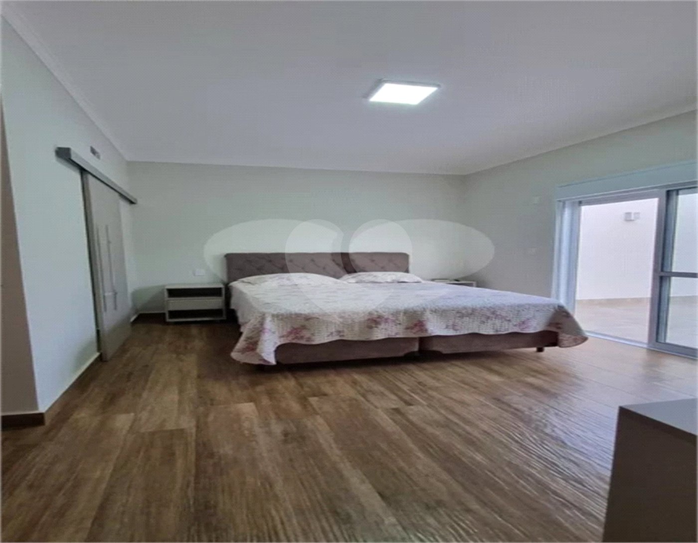 Casa à venda com 3 quartos, sendo 1 suíte,  no condomínio Jardim Park Real, Indaiatuba - SP