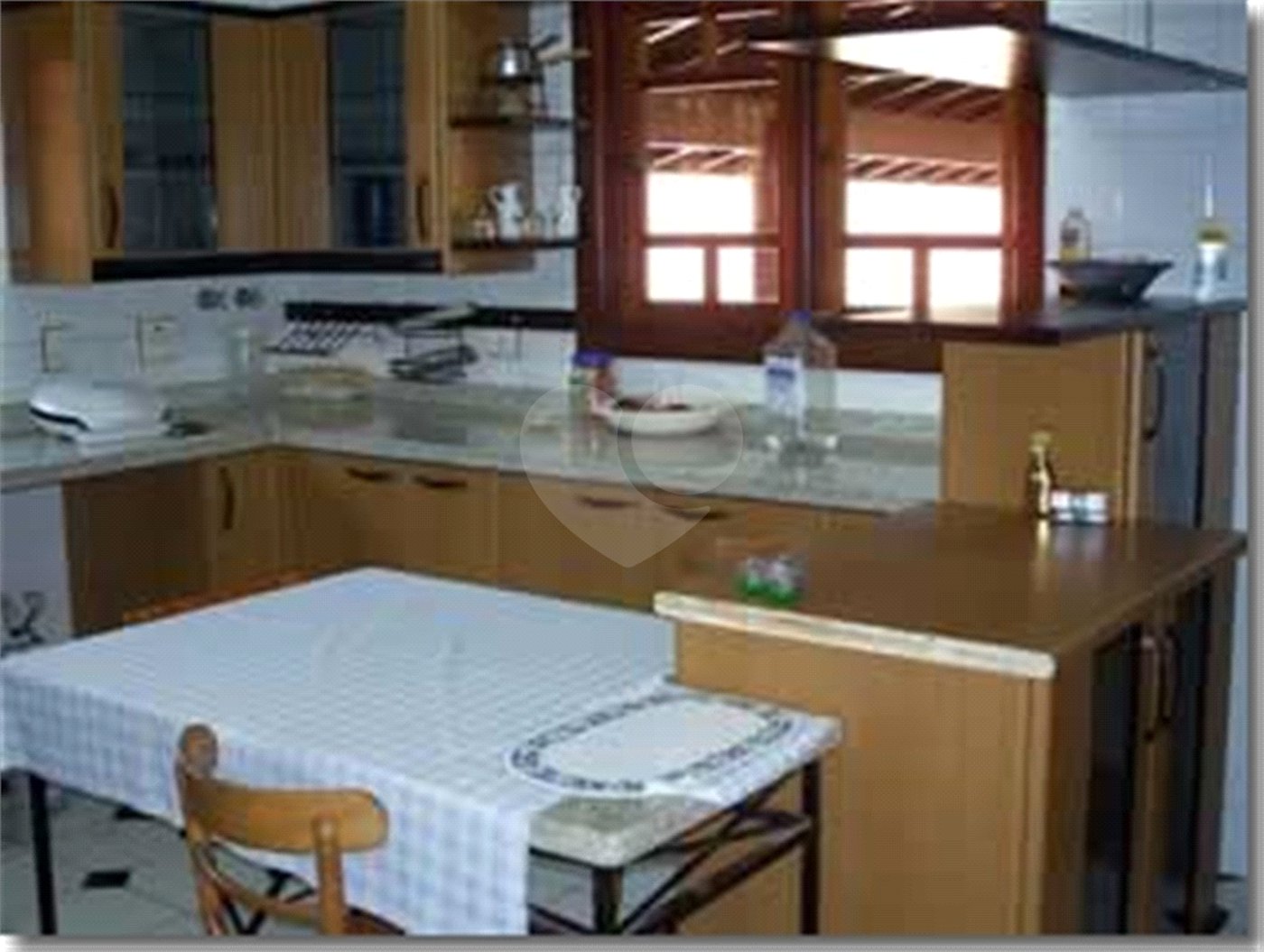 Casa à venda com 3 suítes no condomínio Village Visconde de Itamaracá, Valinhos - SP