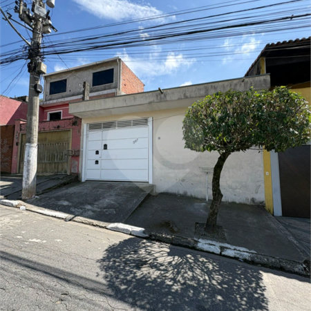 Casa Térrea à venda com 2 quartos em Jardim América, Poá, SP