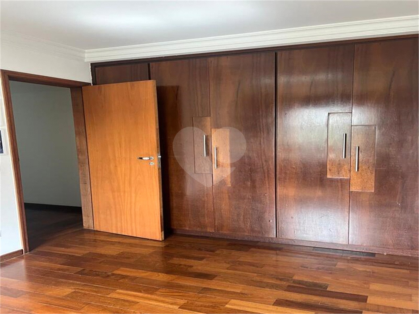 Apartamento à venda com 4 quartos, sendo 2 suítes, em Paraisópolis, São Paulo, SP