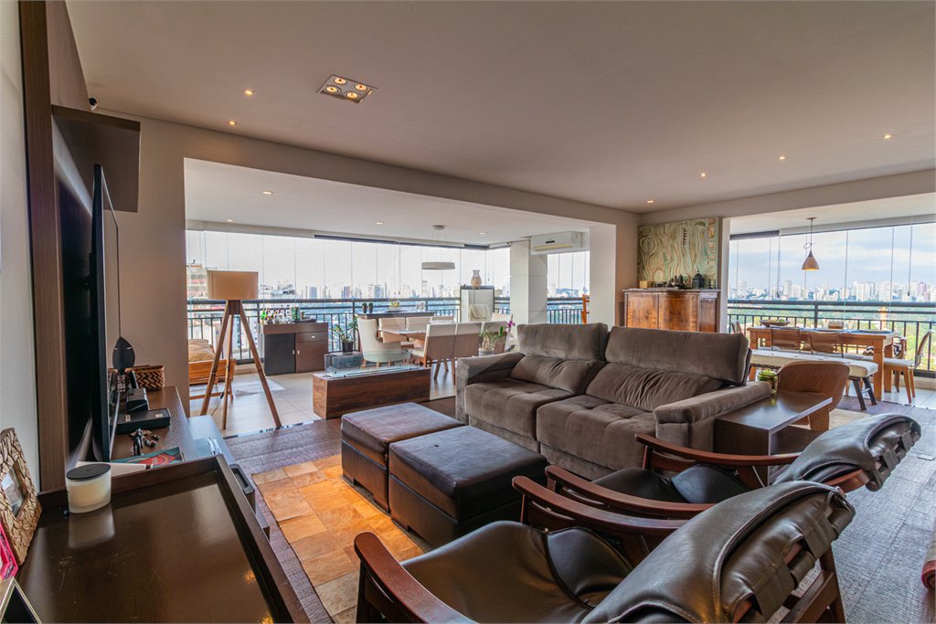 Apartamento à venda com 4 suítes em Alto da Boa Vista, São Paulo, SP
