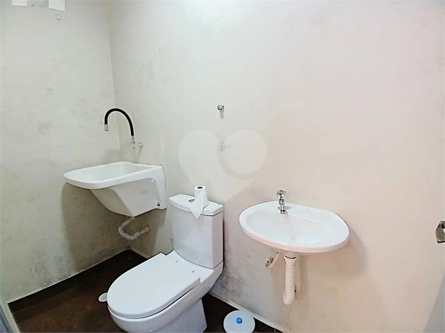 Sobrado à venda com 3 quartos, sendo 1 suíte, em Brooklin, São Paulo, SP