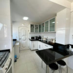 Apartamento com 3 dormitórios à venda, 120 m² por R$ 930.000,00 - Balneário Cidade Atlântica - Guarujá/SP