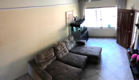 Sobrado à venda com 4 quartos em Parque Vitória, São Paulo, SP