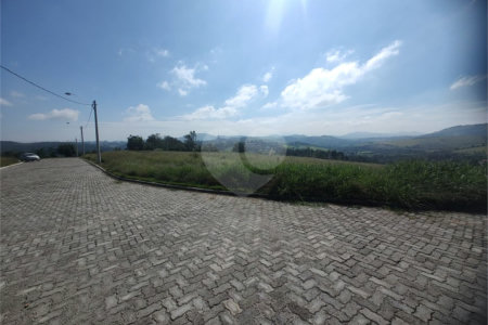 Terreno à venda no condomínio Residencial Solar São Judas Tadeu, Piracaia - SP