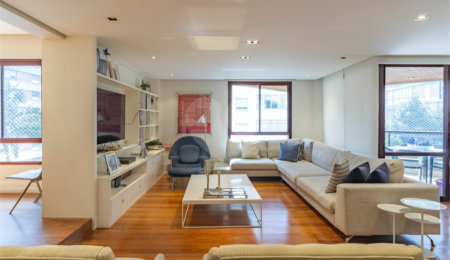 Apartamento à venda com 4 quartos, sendo 3 suítes,  em Santa Cecília, São Paulo, SP