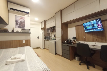 Apartamento à venda ou para alugar com 1 quarto em Pinheiros, São Paulo, SP