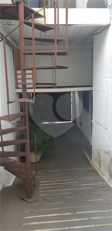 Sobrado à venda com 18 suítes em Saúde, São Paulo, SP