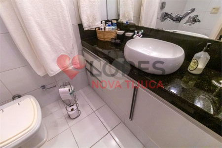 Apartamento à venda com 3 quartos, sendo 1 suíte, em Copacabana, Rio de Janeiro, RJ