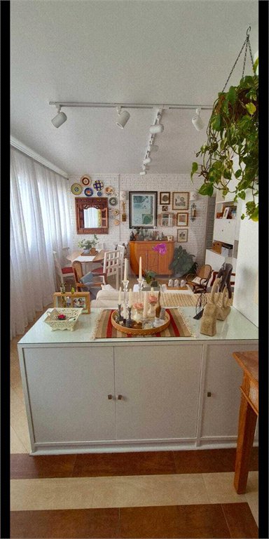 Apartamento à venda com 3 quartos, sendo 1 suíte,  em Perdizes, São Paulo, SP
