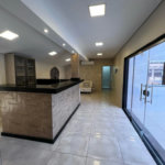 Casa à venda com 8 quartos, sendo 2 suítes, em Flórida, Praia Grande, SP