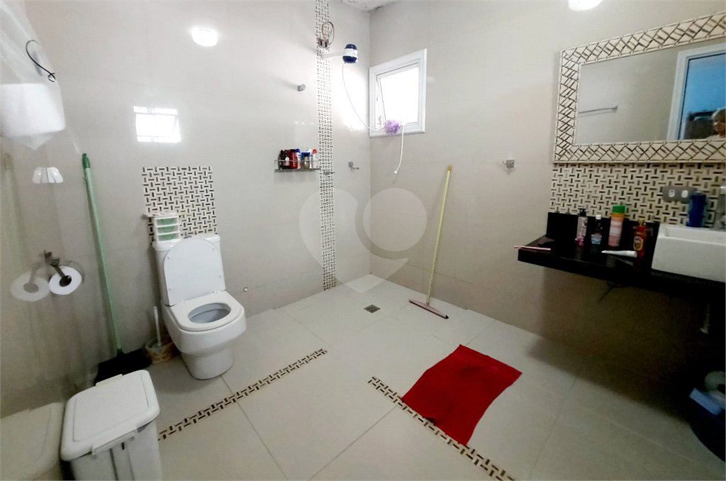 Sobrado à venda com 3 quartos, sendo 1 suíte, em Horto, São Paulo, SP