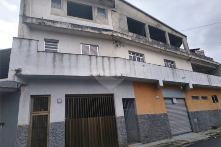 Casa à venda com 3 quartos, sendo 1 suíte, em Vila Gustavo, São Paulo, SP