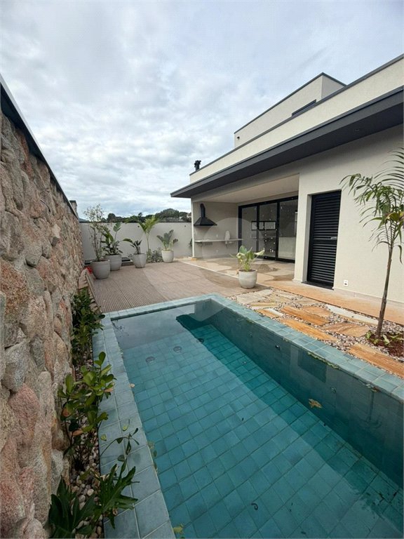 Casa à venda com 3 suítes no condomínio Ecoville Residence, Atibaia - SP