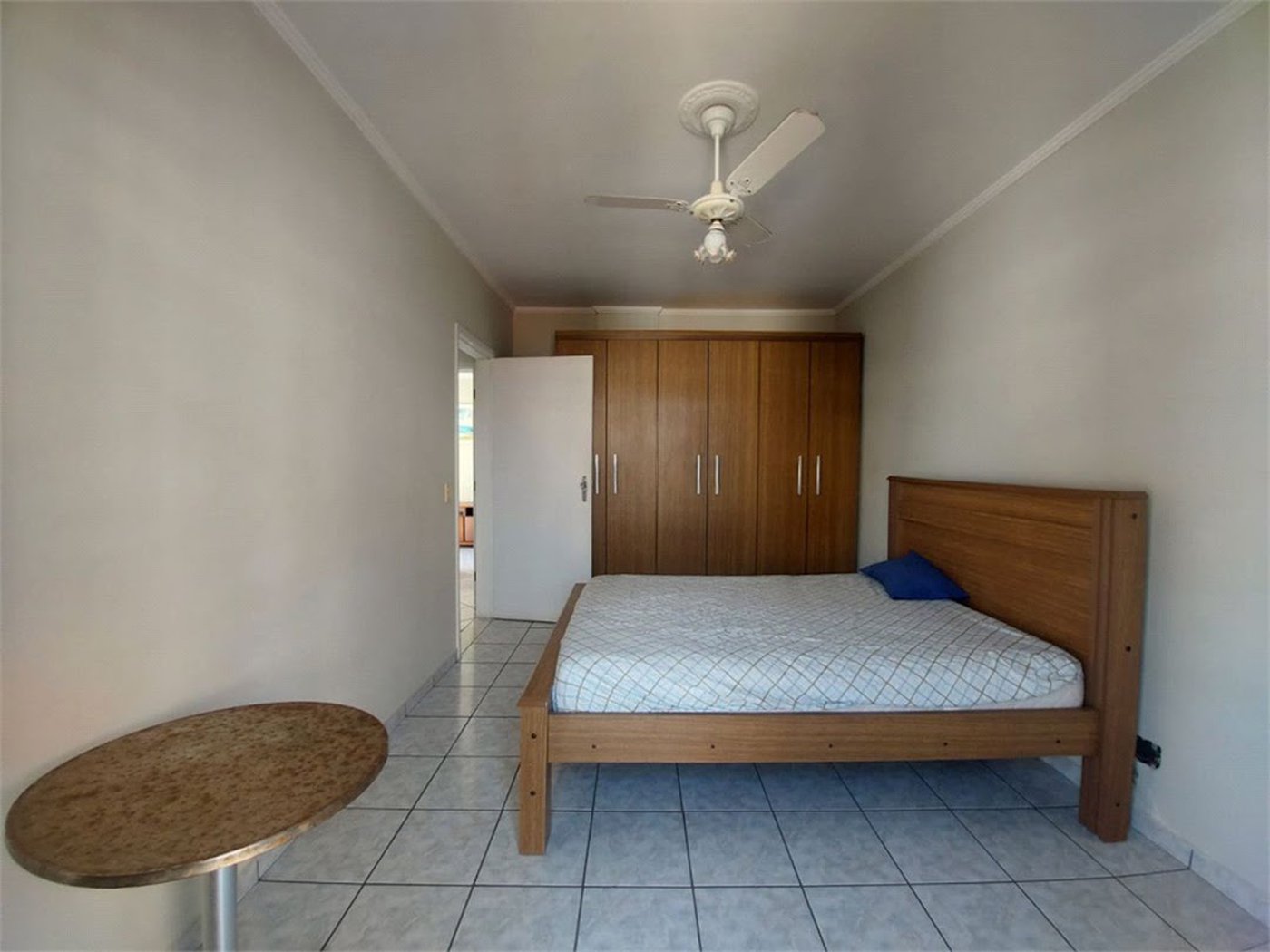 Apartamento com 3 dormitórios à venda, 87 m² por R$ 400.000,00 - Jardim Praiano - Guarujá/SP