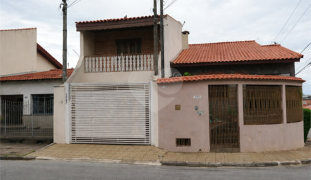 Casa à venda com 3 quartos, sendo 2 suítes,  em Jardim Maria do Carmo, Sorocaba, SP