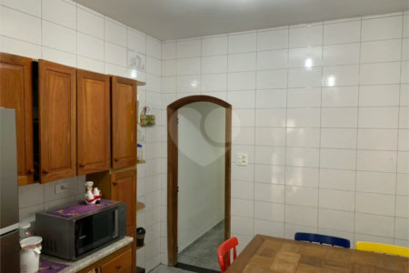 Sobrado à venda com 4 quartos, sendo 1 suíte, em Jardim São Paulo(zona Norte), São Paulo, SP