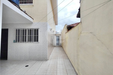 Sobrado à venda com 2 quartos em Parque Vitória, São Paulo, SP