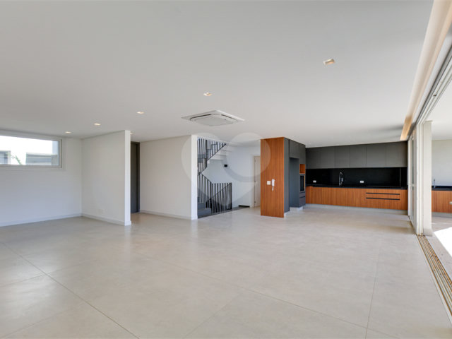 Casa à venda com 4 suítes no condomínio Jamestown, São Paulo - SP