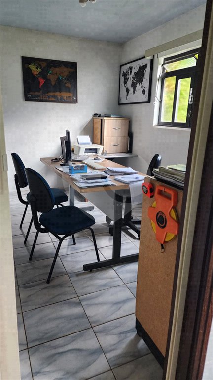 Chácara à venda com 4 quartos, sendo 3 suítes, em Pinheirinho, Vinhedo, SP