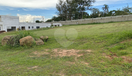 Terreno à venda no condomínio Parque Residencial Kurumin, Itu - SP