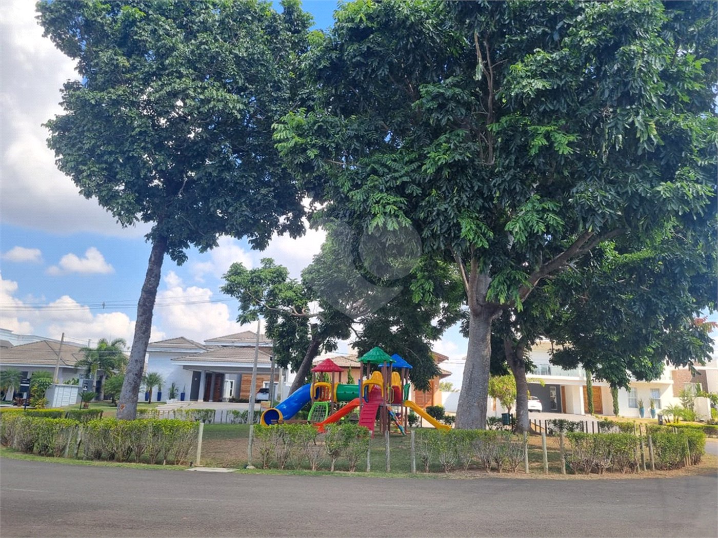 Casa à venda com 4 suítes no condomínio Xapada Park Ytu, Itu - SP