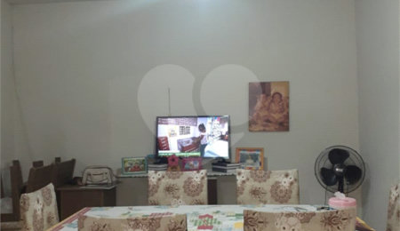 Sobrado à venda com 2 quartos em Santana, São Paulo, SP