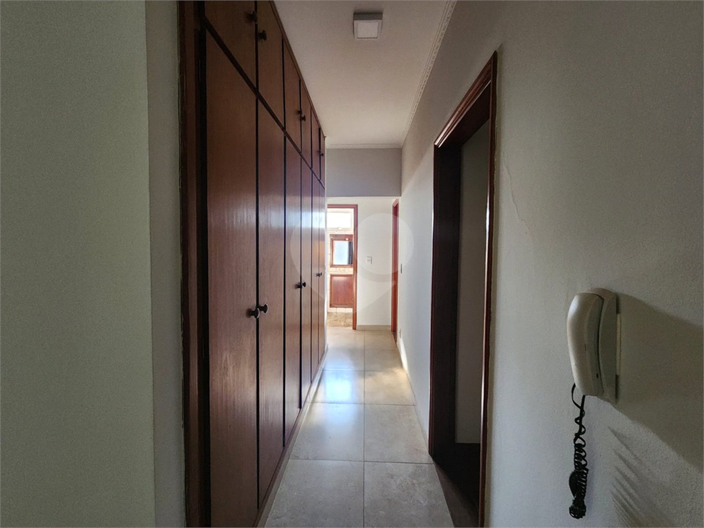 Apartamento à venda com 4 quartos, sendo 2 suítes, no Centro, Araraquara, SP
