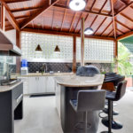 Casa à venda com 4 suítes em Chácara Monte Alegre, São Paulo, SP