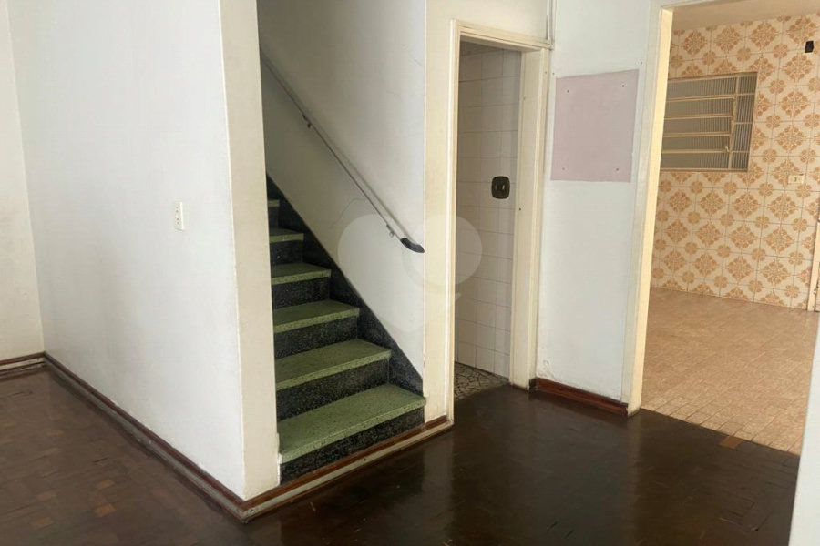 Sobrado à venda com 3 quartos, sendo 1 suíte, em Parada Inglesa, São Paulo, SP