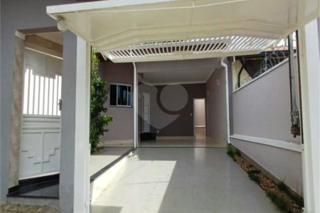 Sobrado à venda com 3 suítes em Residencial Monte Verde, Indaiatuba, SP