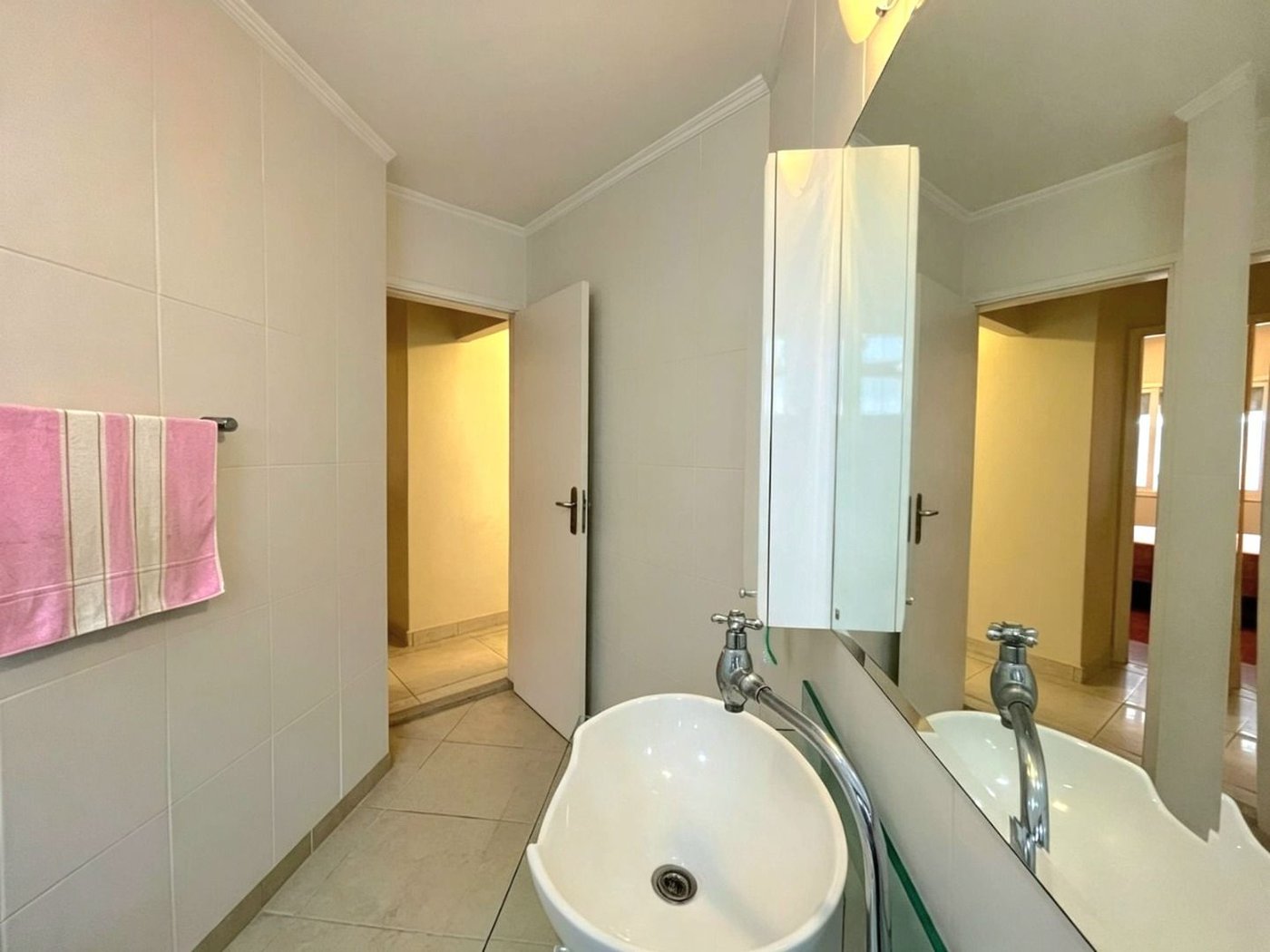 Apartamento com 3 dormitórios à venda, 117 m² por R$ 780.000,00 - Gonzaga - Santos/SP