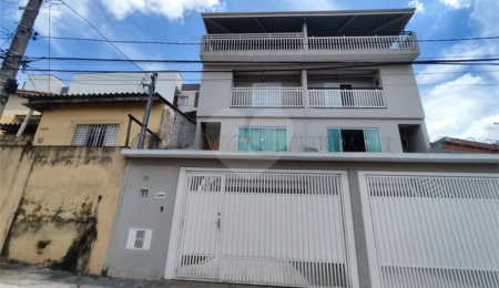 Sobrado à venda com 3 suítes em Vila Mazzei, São Paulo, SP