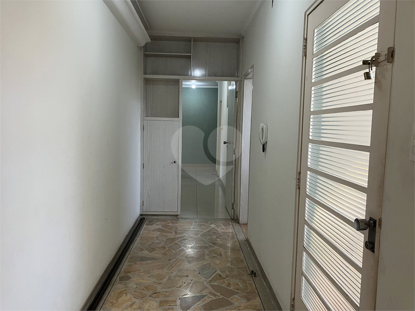 Casa Térrea à venda com 4 quartos, sendo 2 suítes, em Jardim Santa Rosália, Sorocaba, SP