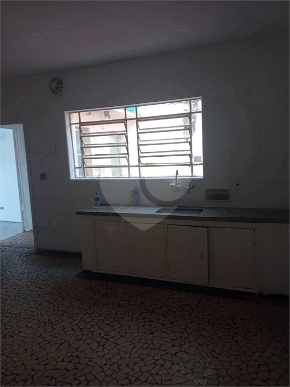 Sobrado à venda com 3 quartos em Vila Romana, São Paulo, SP