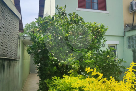 Casa à venda com 3 quartos em Jardim Cumbica, Guarulhos, SP