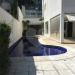 Sobrado à venda ou para alugar com 7 quartos, sendo 4 suítes,  em Cidade Jardim, São Paulo, SP