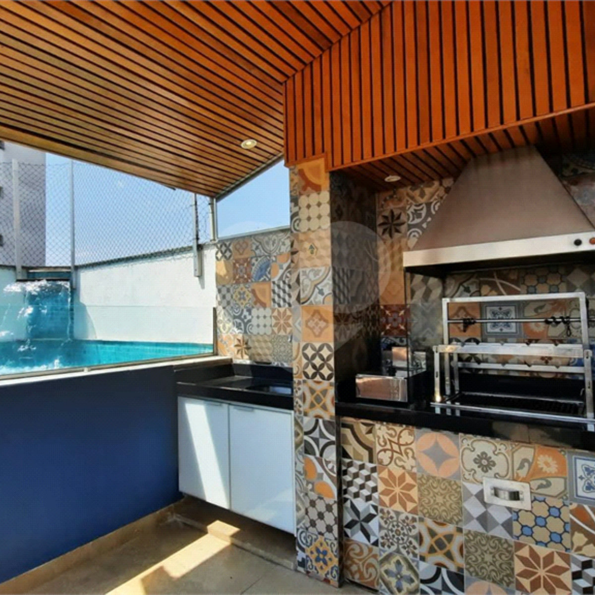 Apartamento à venda com 3 quartos, sendo 1 suíte, em Jardim Marajoara, São Paulo, SP