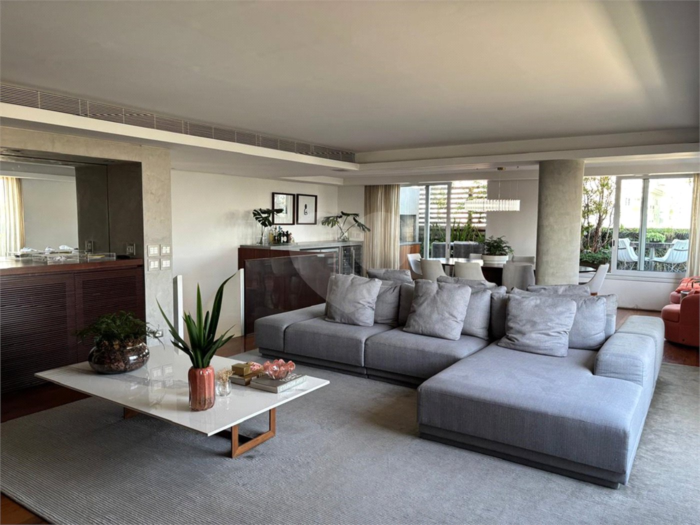 Apartamento à venda com 3 quartos, sendo 1 suíte, em Cerqueira César, São Paulo, SP